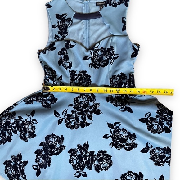Juniors Jodi Kristopher Sleeveless Dusty Pale Blue Floral Midi Skater Dress SZ 9 - Picture 7 of 10